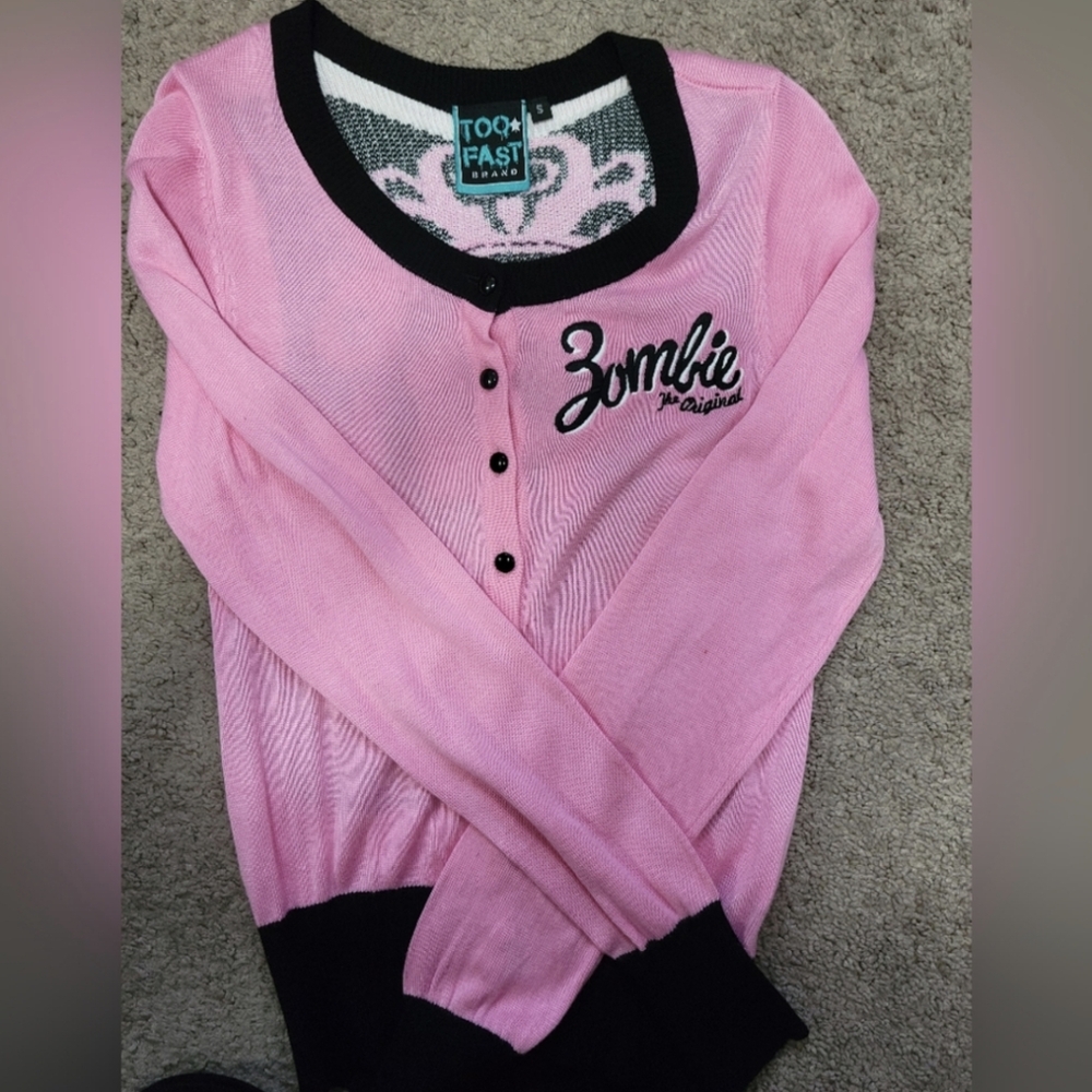 Too Fast Cameo Sweater - Picture 2 of 3